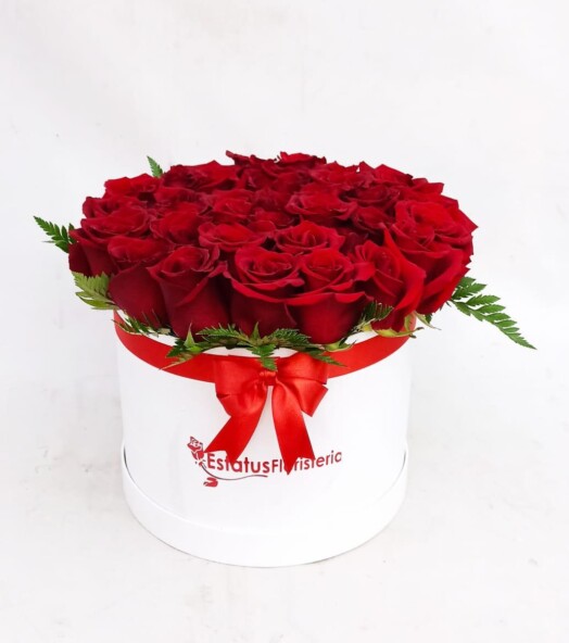 AMR0150 - ROSAS EN CAJA DE LUJO