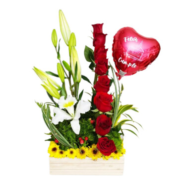 CMP094-ARREGLO FLORAL CUMPLEAÑOS