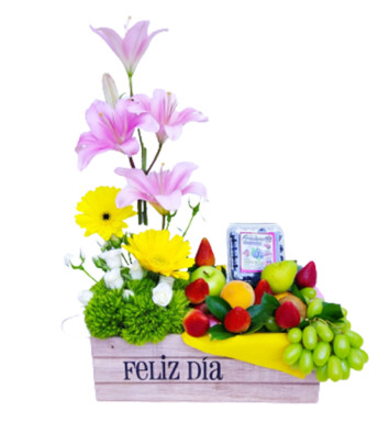 RCP076 - Arreglo de flores y frutas