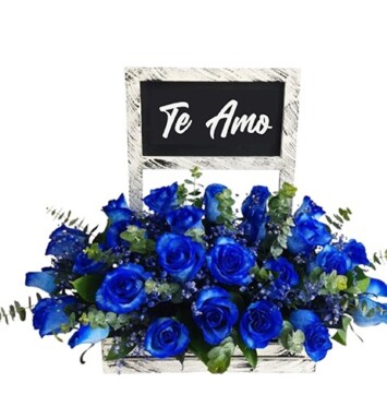 FAZ019-ARREGLO DE FLORES AZULES
