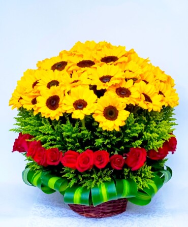 PRM035-ARREGLO FLORAL GIRASOL Y ROSAS